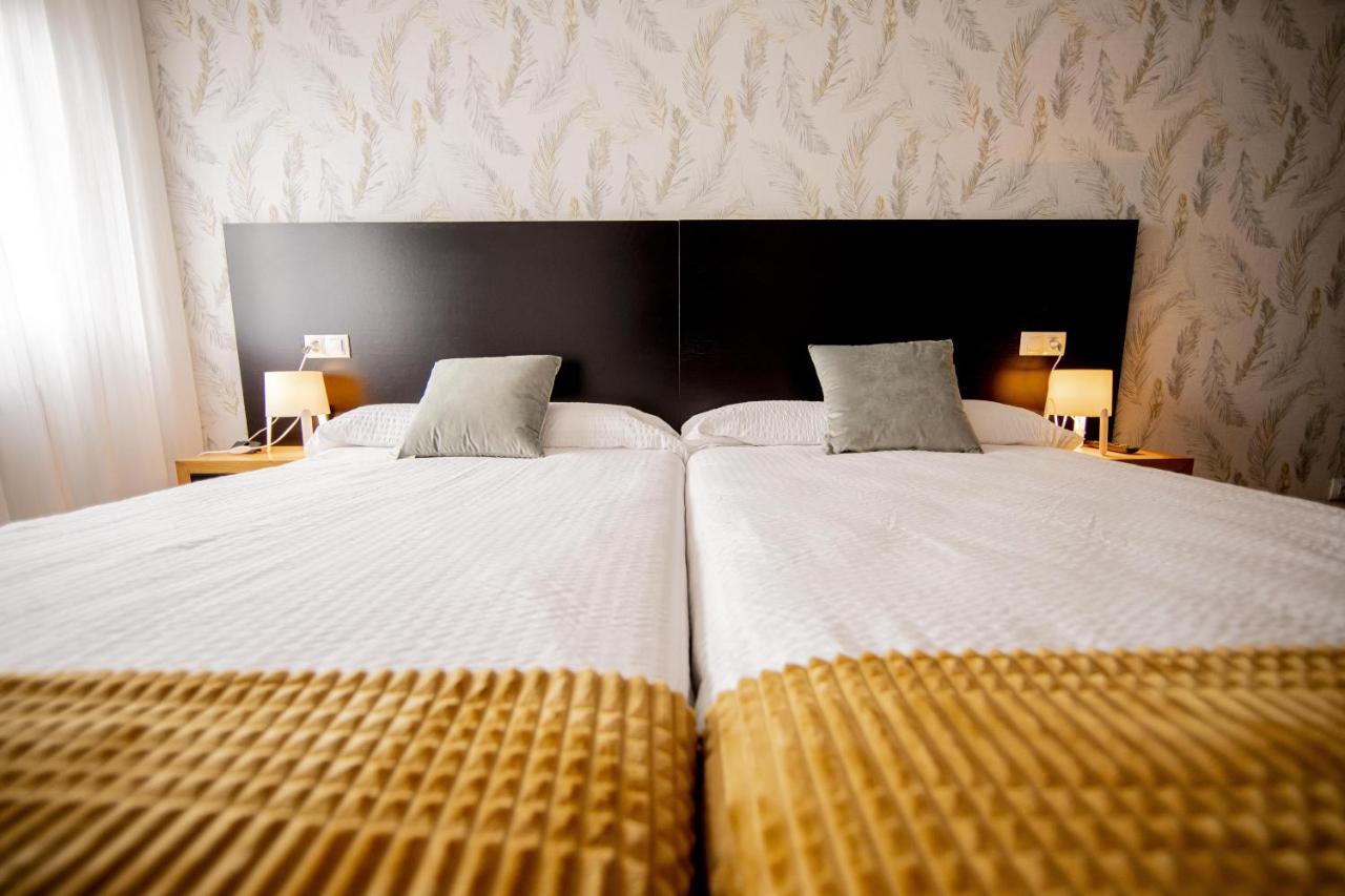 Cantares-Noja Rooms O Pedrouzo Exterior photo